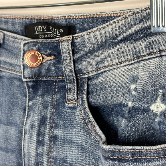 Judy Blue Light Wash Slim Bootcut Jeans w/Slit Hem | Womens 5/27 - Picture 9 of 17